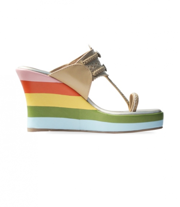 Sepatu Wedges Warna Pastel Lembut